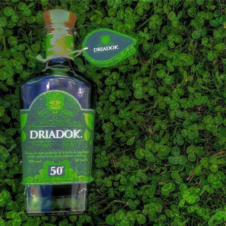 DRIADOK LICOR DE HIERVAS  750CC
